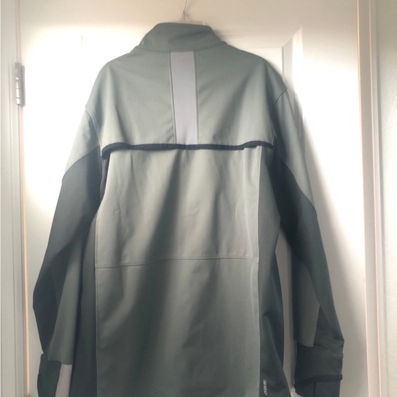 New Balance Gray Jacket - Picture 2 of 10